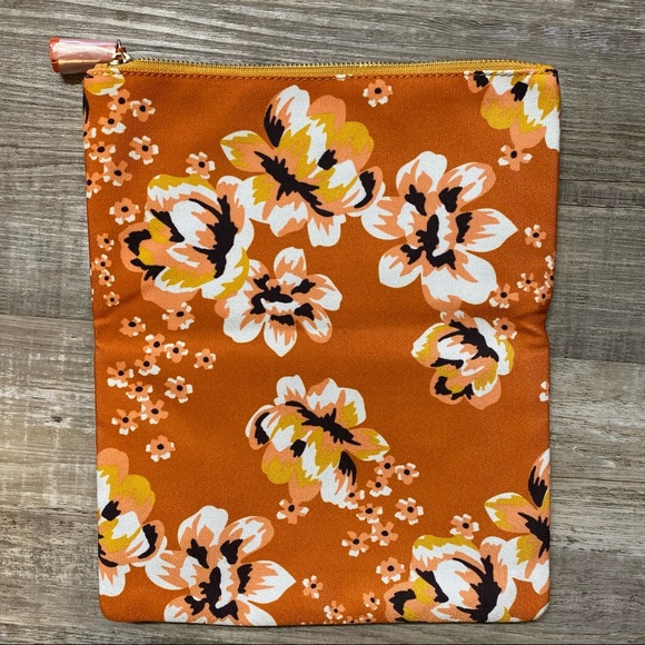 NWOT Rachel Pally reversible clutch with dust bag - Picture 6 of 10